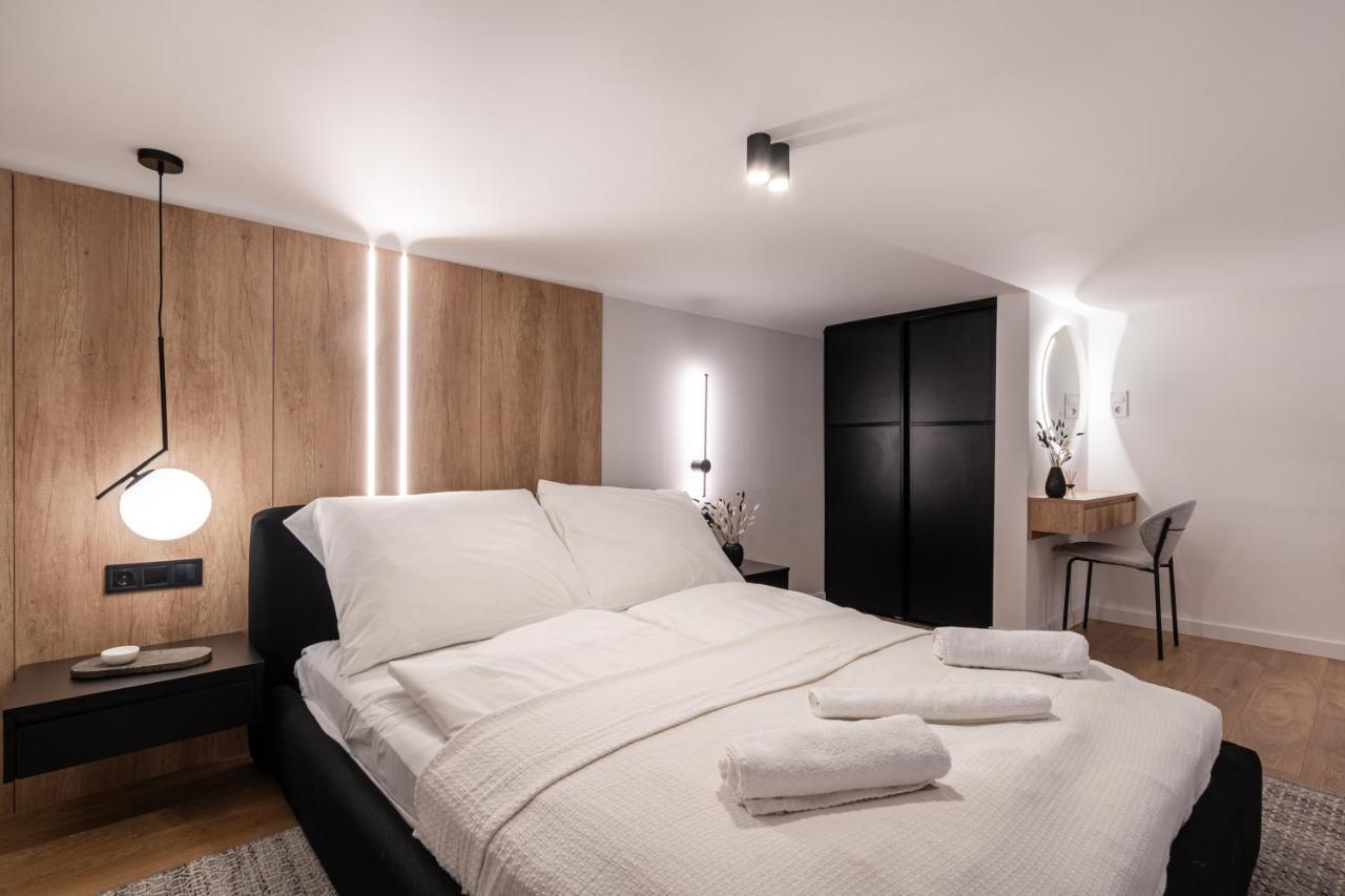 E56 - Grand Boulevard Heritage Residence - Best Location By Bqa Budapest Extérieur photo
