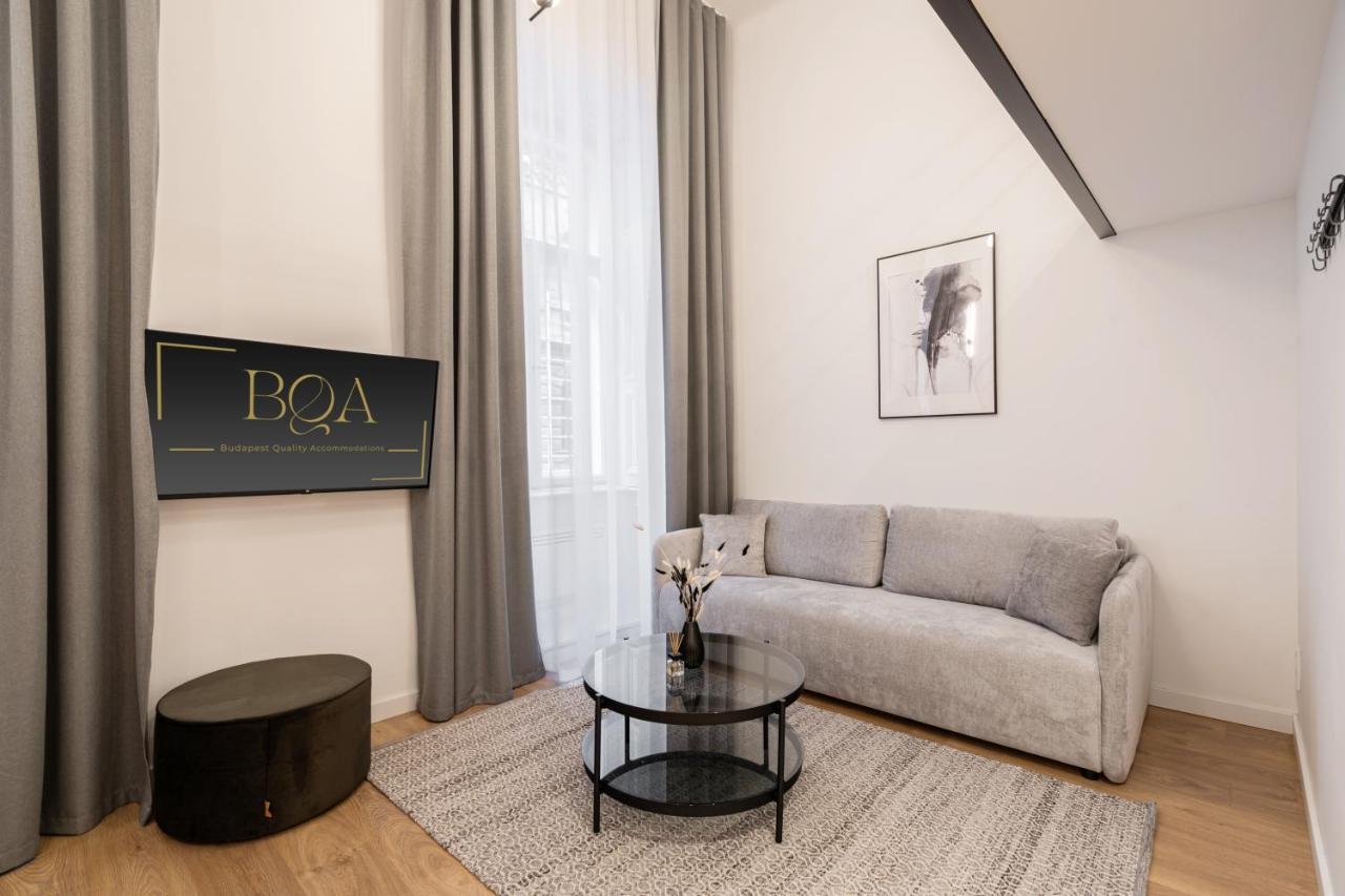 E56 - Grand Boulevard Heritage Residence - Best Location By Bqa Budapest Extérieur photo